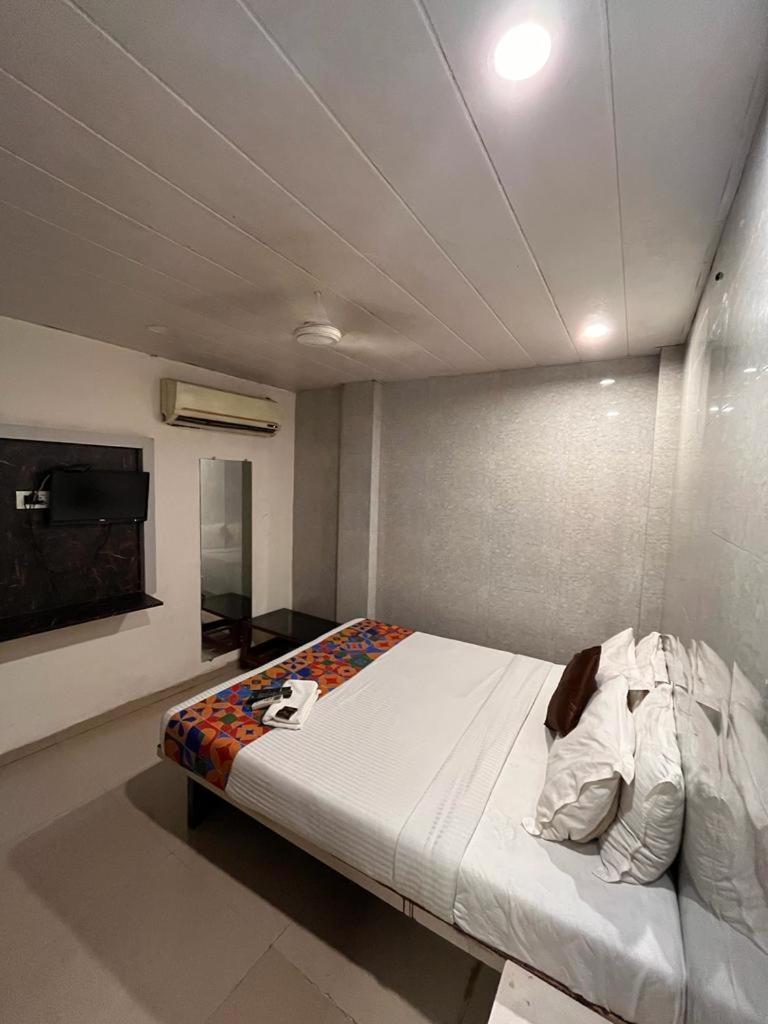 Hotel Havana Mumbai Eksteriør bilde